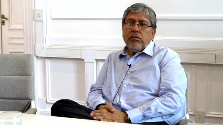 Entrevista a Fernando “Chino” Navarro Entrevista a Fernando “Chino” Navarro